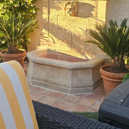 Large 4br W Private Garden * Cannes