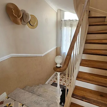 Βίλα Large 4br W Private Garden
